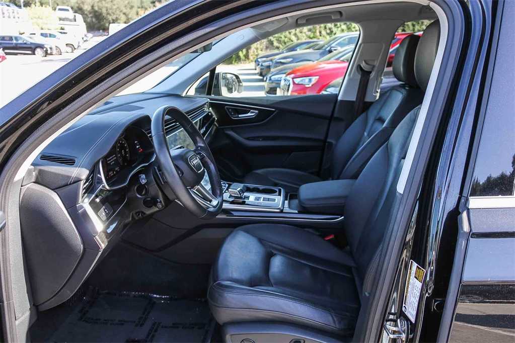 Thumbnail: 2023 Audi Q7 - 19