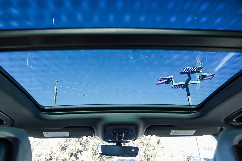 Thumbnail: 2025 Audi Q3 - 18