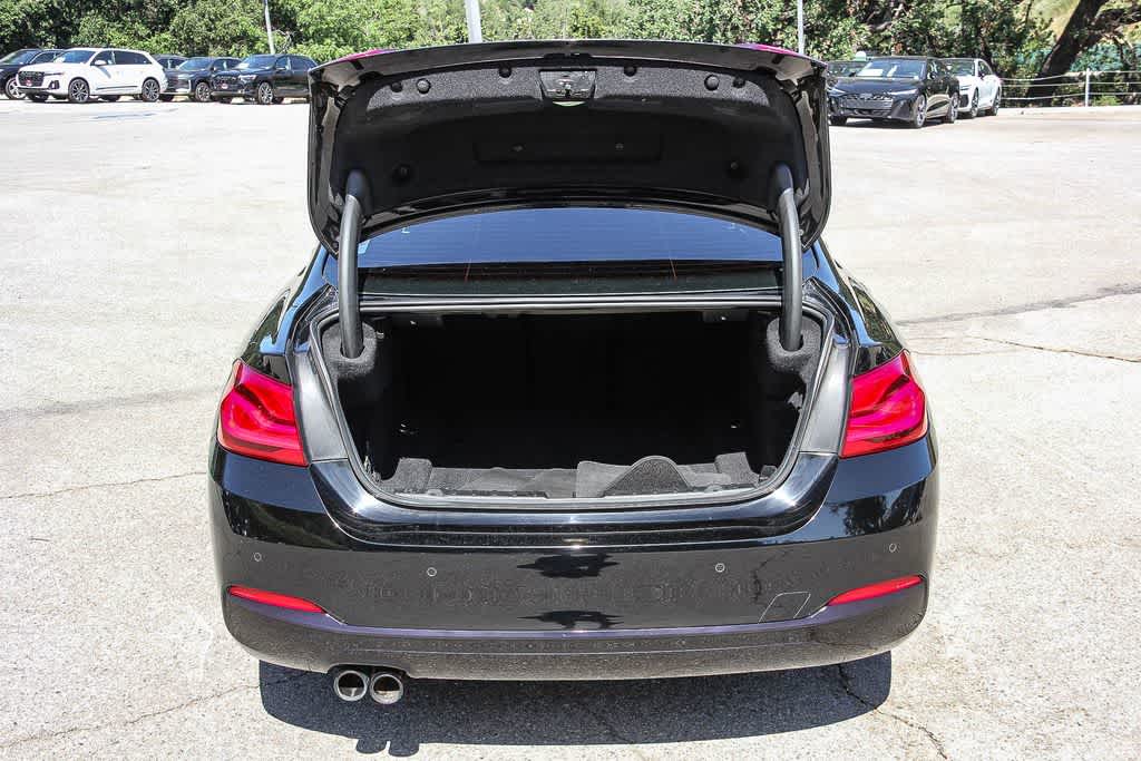 Thumbnail: 2018 BMW 4 Series - 24