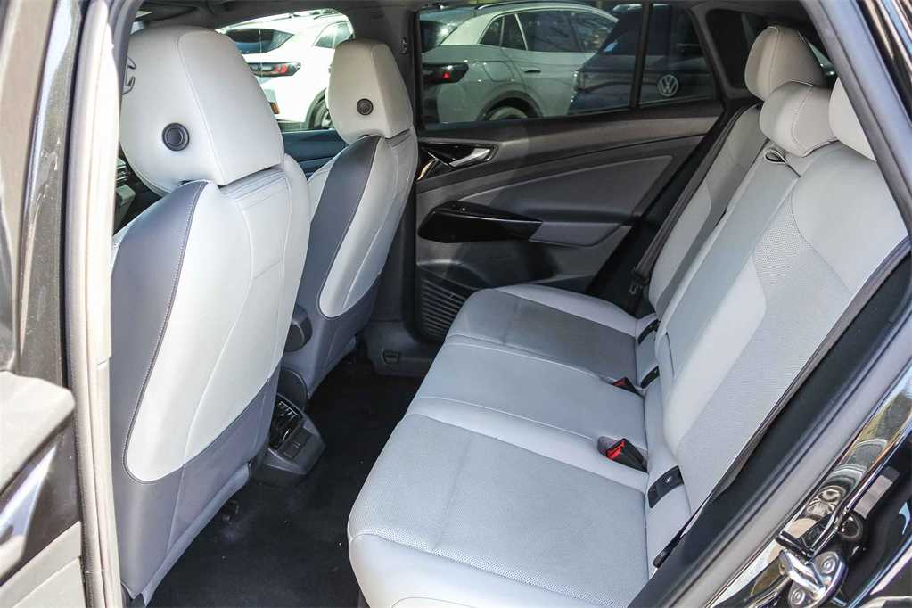 Thumbnail: 2022 Volkswagen ID.4 - 17