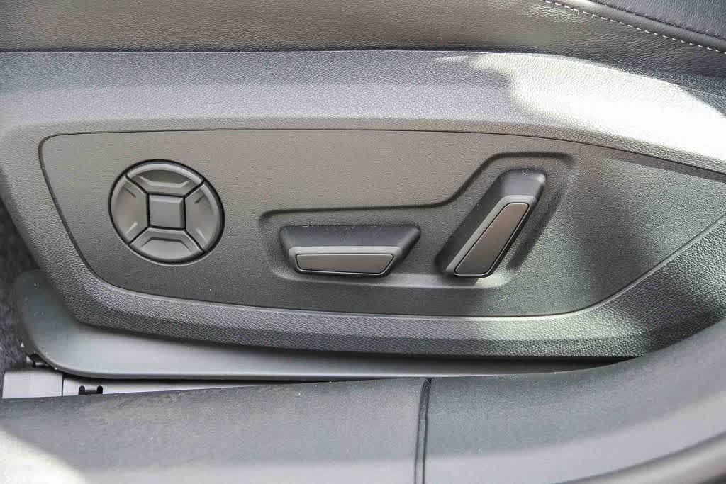 Thumbnail: 2025 Audi A5 - 21