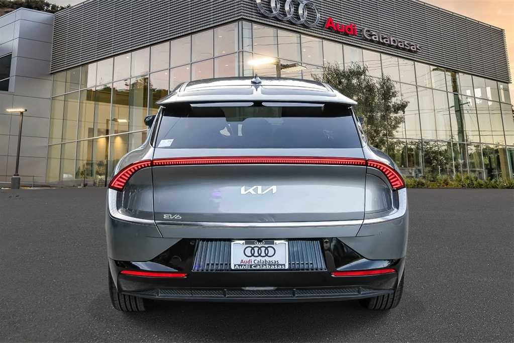 Thumbnail: 2024 Kia EV6 - 3