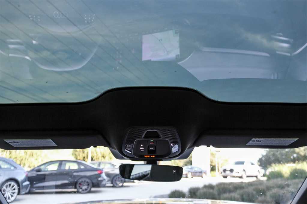 Thumbnail: 2025 Audi S5 - 12