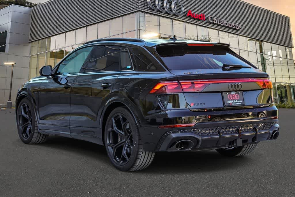 Thumbnail: 2026 Audi RS Q8 - 2