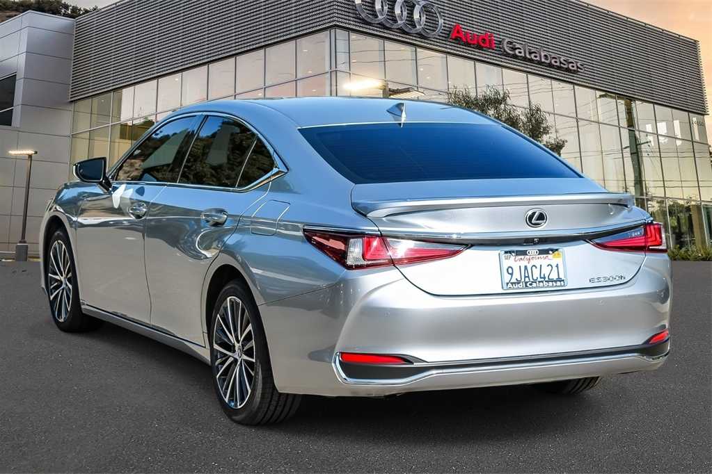 Thumbnail: 2024 Lexus ES - 6