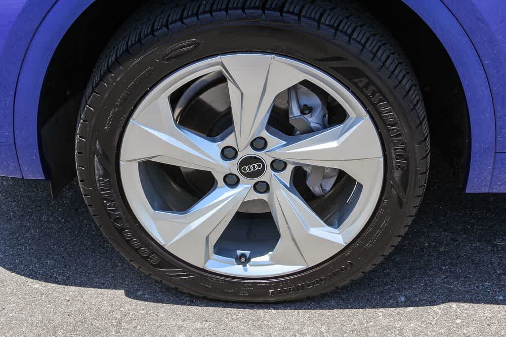 Thumbnail: 2021 Audi Q5 - 9