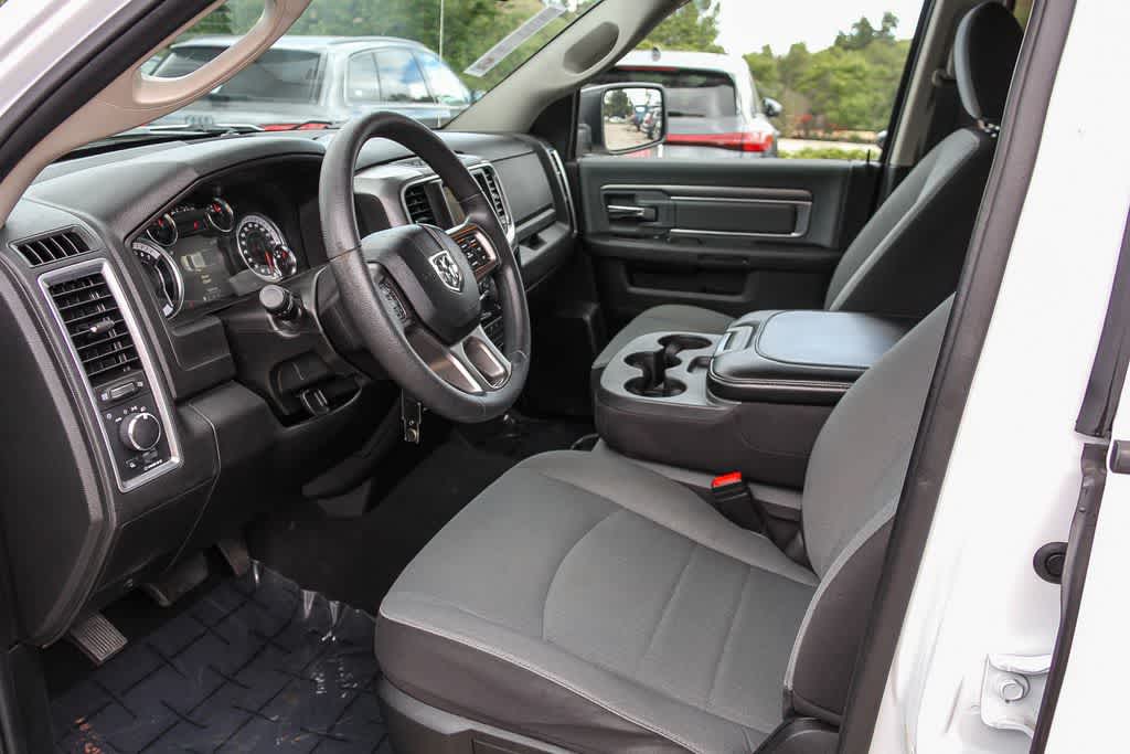 Thumbnail: 2022 RAM 1500 Classic - 18