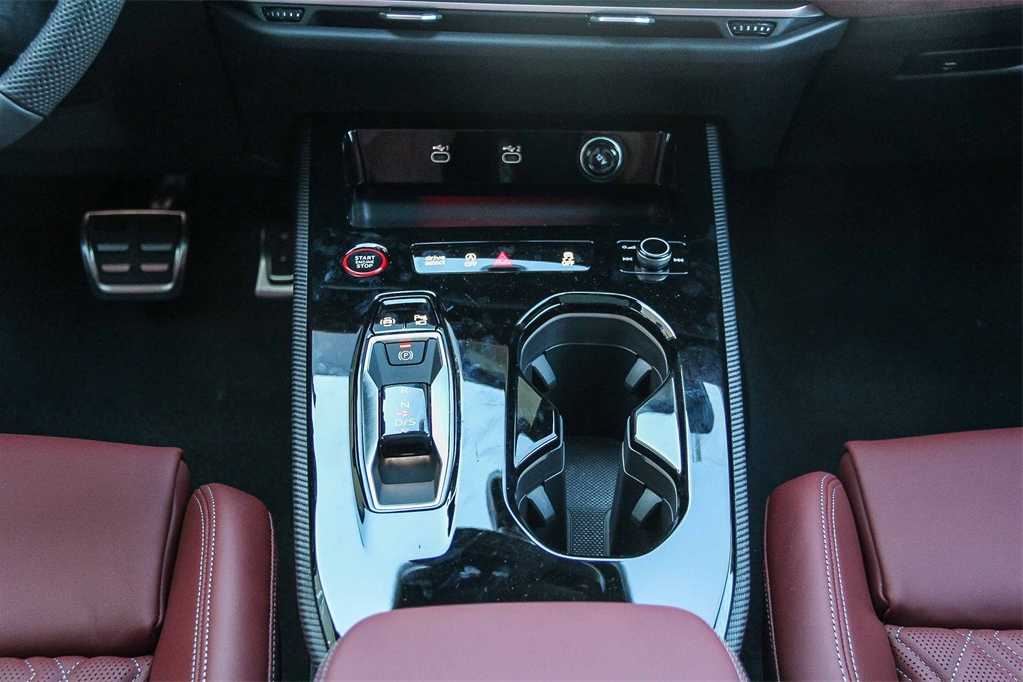 Thumbnail: 2025 Audi S5 - 14