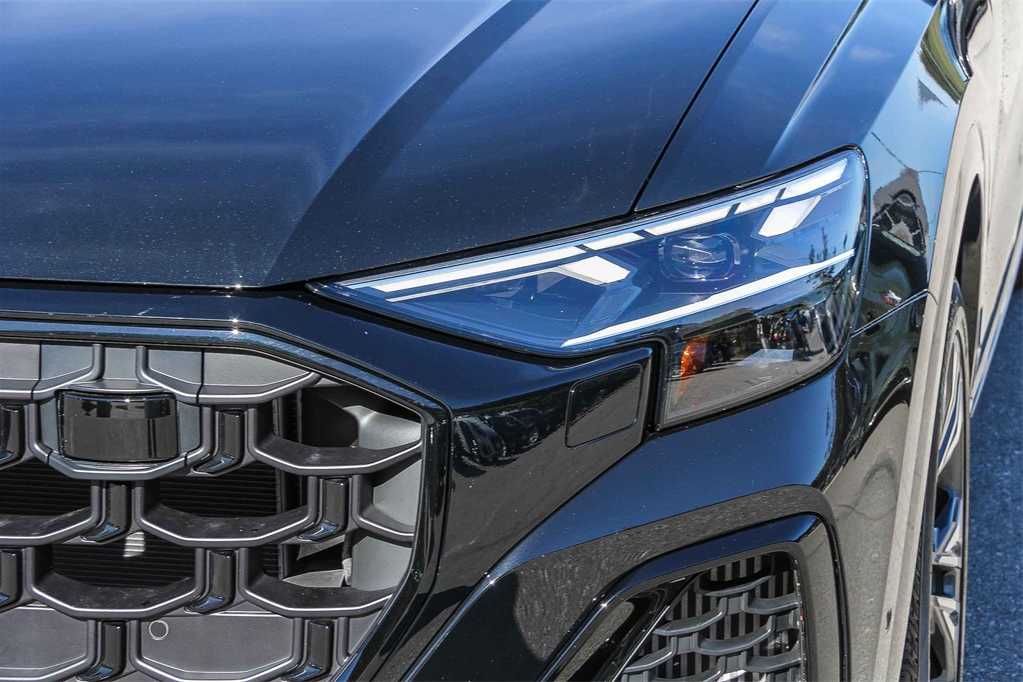 Thumbnail: 2025 Audi Q8 - 7