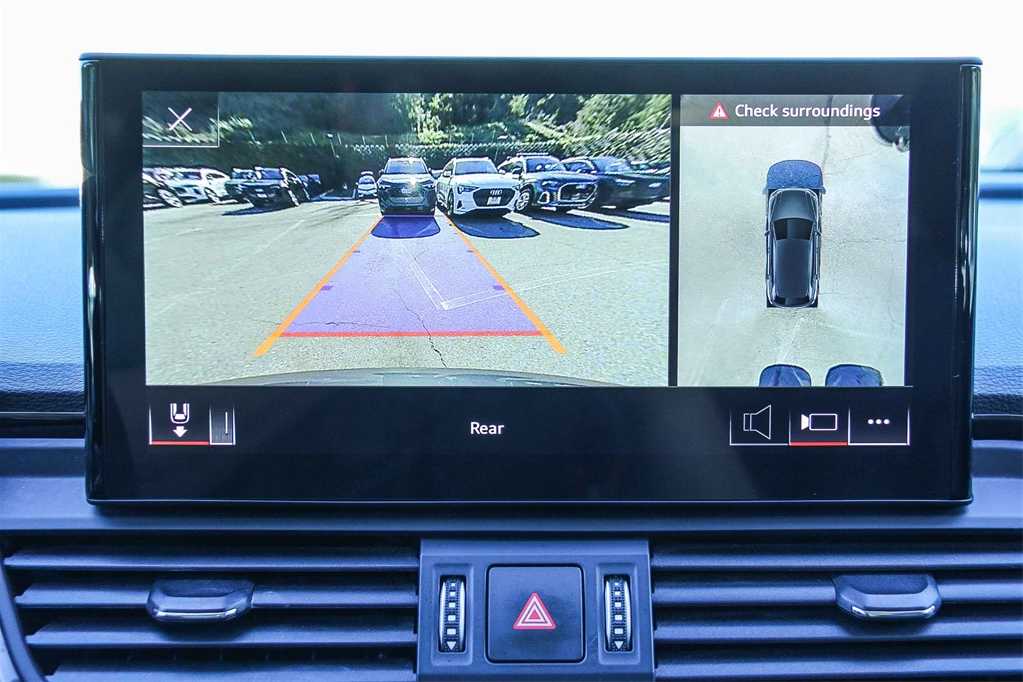 Thumbnail: 2023 Audi Q5 - 23