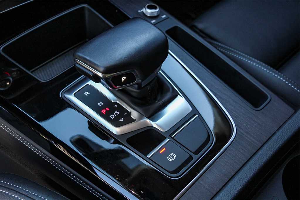 Thumbnail: 2023 Audi Q5 - 15