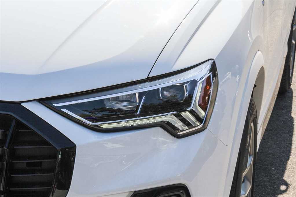 Thumbnail: 2025 Audi Q3 - 7