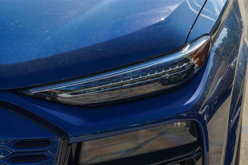 Thumbnail: 2025 Audi SQ6 e-tron - 8