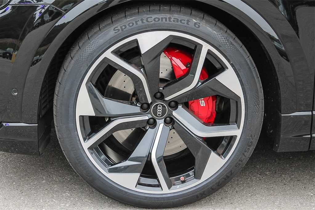 Thumbnail: 2022 Audi RS Q8 - 10