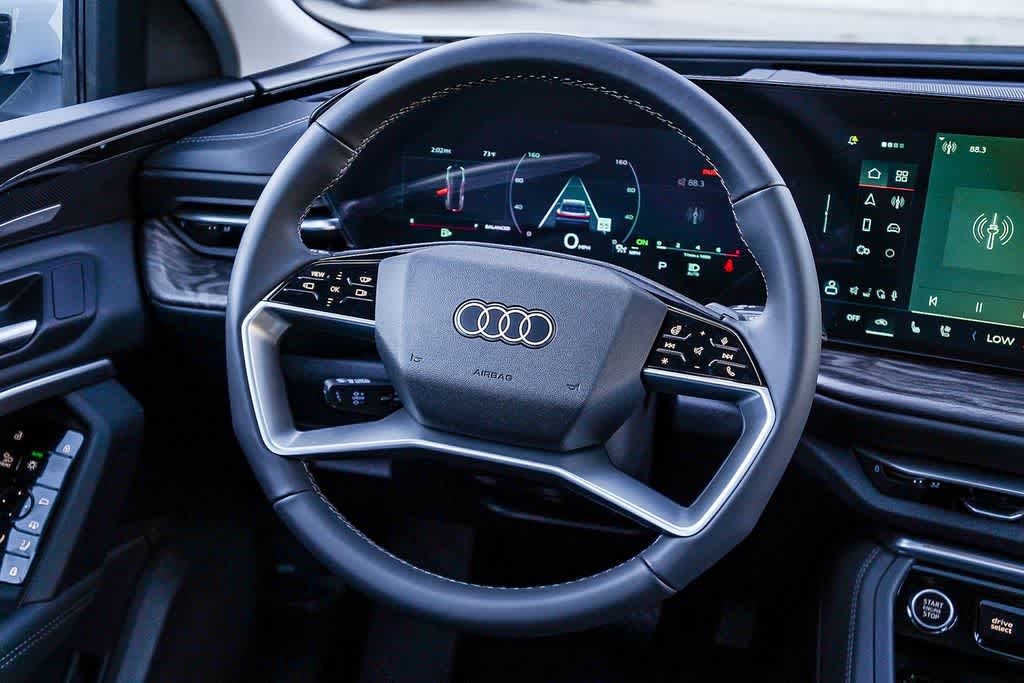 Thumbnail: 2025 Audi Q5 - 15