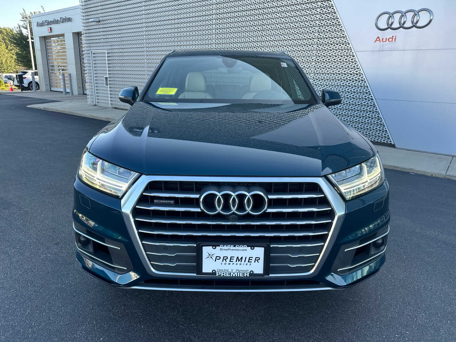 Used 2018 Audi Q7 Premium Plus with VIN WA1LAAF79JD027397 for sale in Hyannis, MA