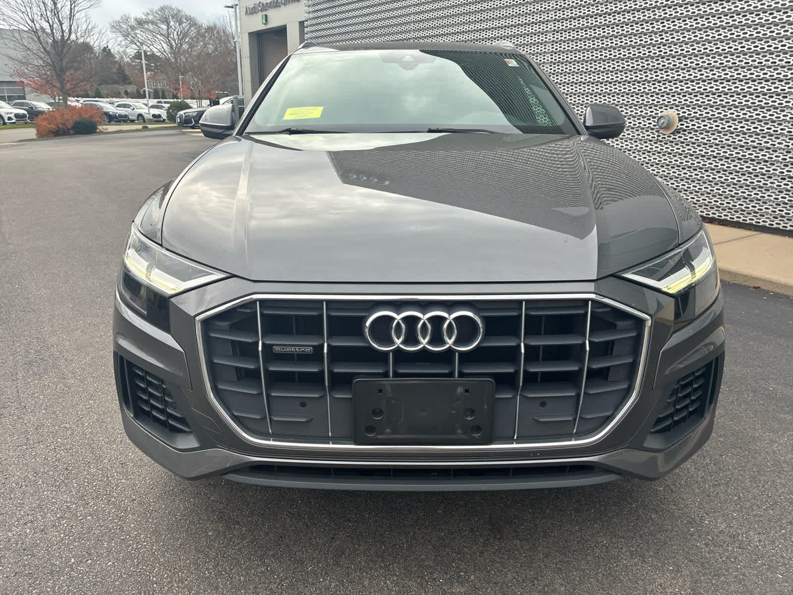 2019 Audi Q8 Premium photo 2