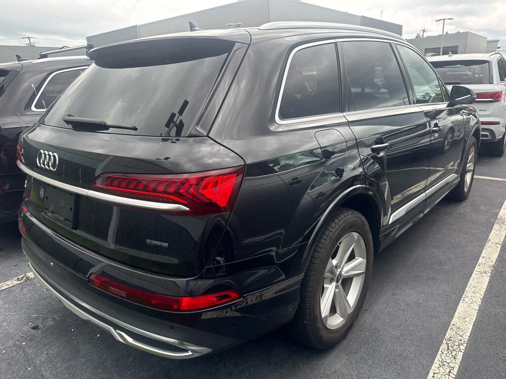 Used 2023 Audi Q7 Premium SUV