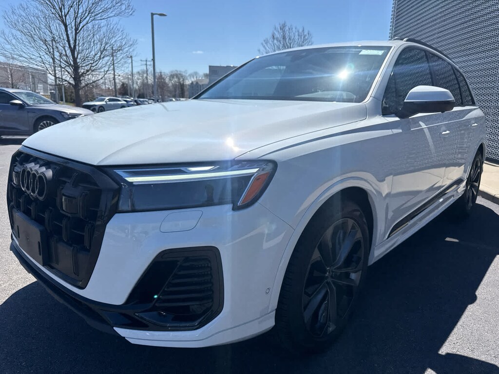 New 2026 Audi Q7 S Line Premium Plus SUV