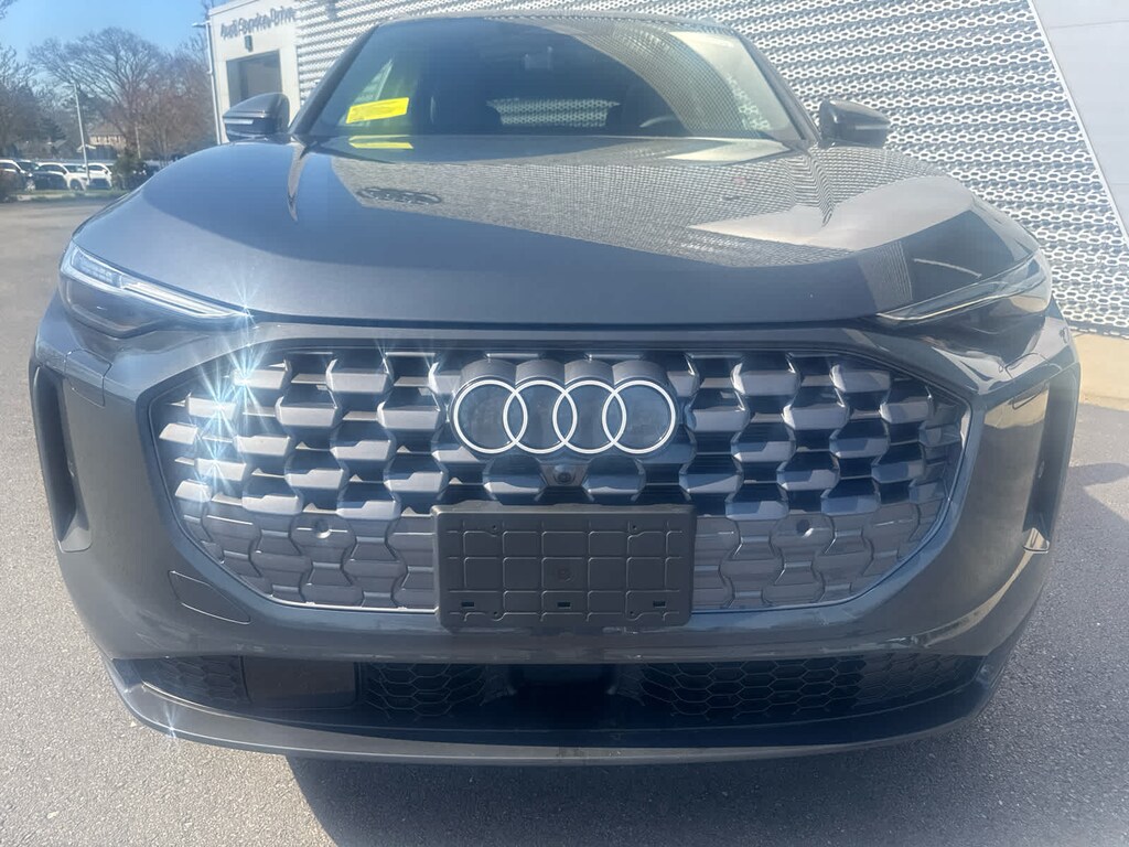 New 2026 Audi Q5 Premium Plus SUV