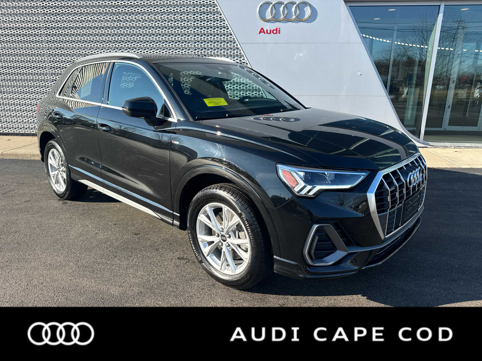 2025 Audi Q3 S Line Premium Plus's photo