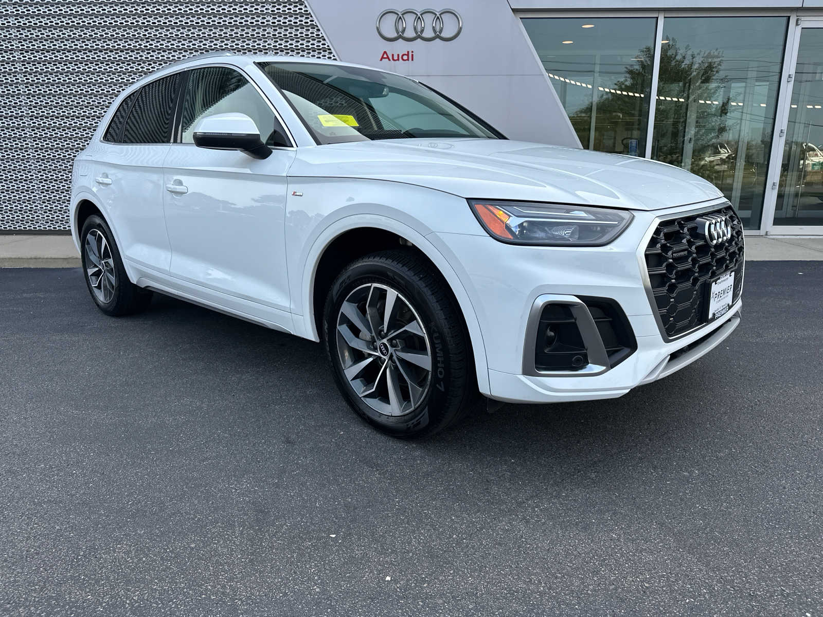 Used 2022 Audi Q5 Premium with VIN WA1GAAFY6N2020306 for sale in Hyannis, MA