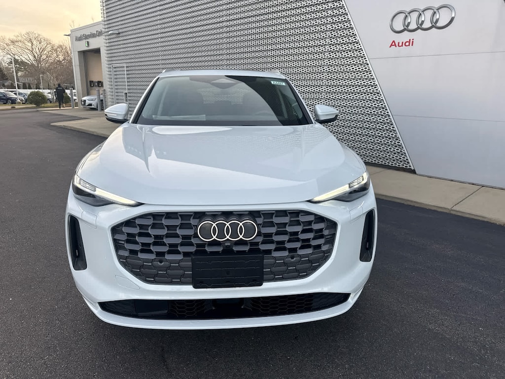 New 2025 Audi Q5 Premium Plus SUV
