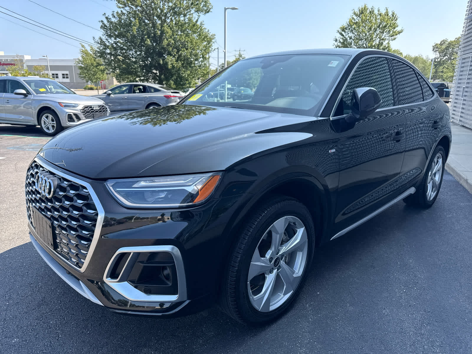 2023 Audi Q5 Sportback S line Premium Plus photo 3