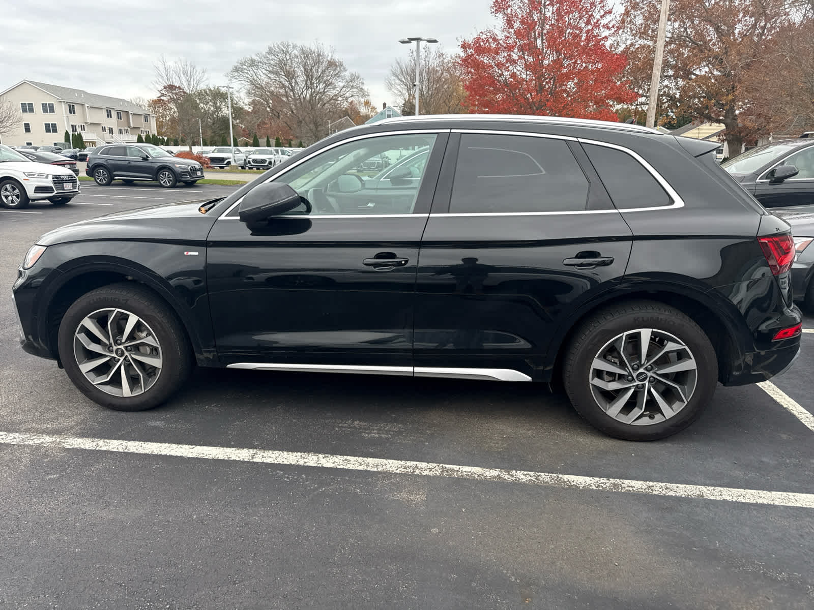 2023 Audi Q5 S line Premium Plus photo 2