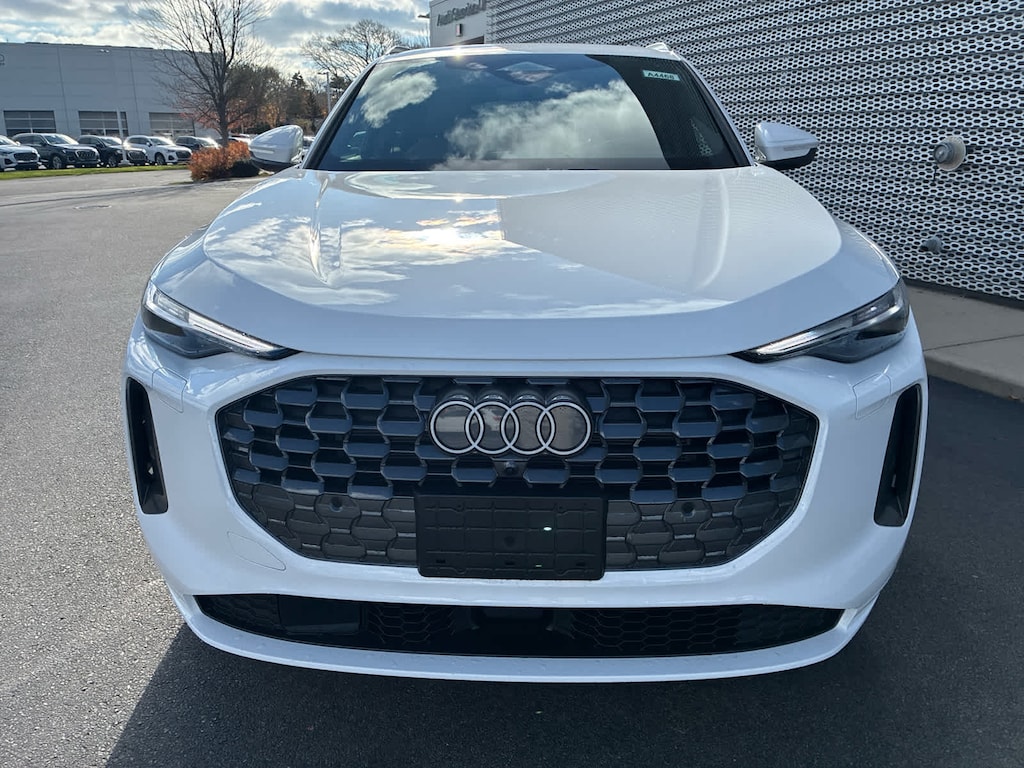 New 2025 Audi Q5 Premium Plus SUV