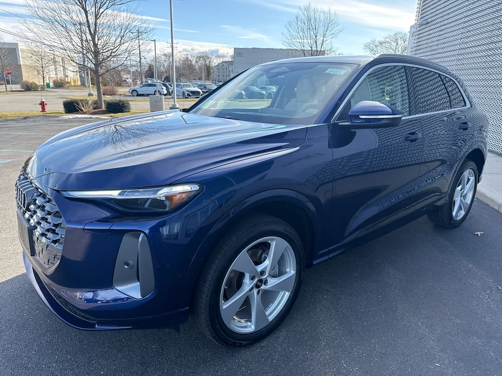 New 2025 Audi Q5 Prestige SUV