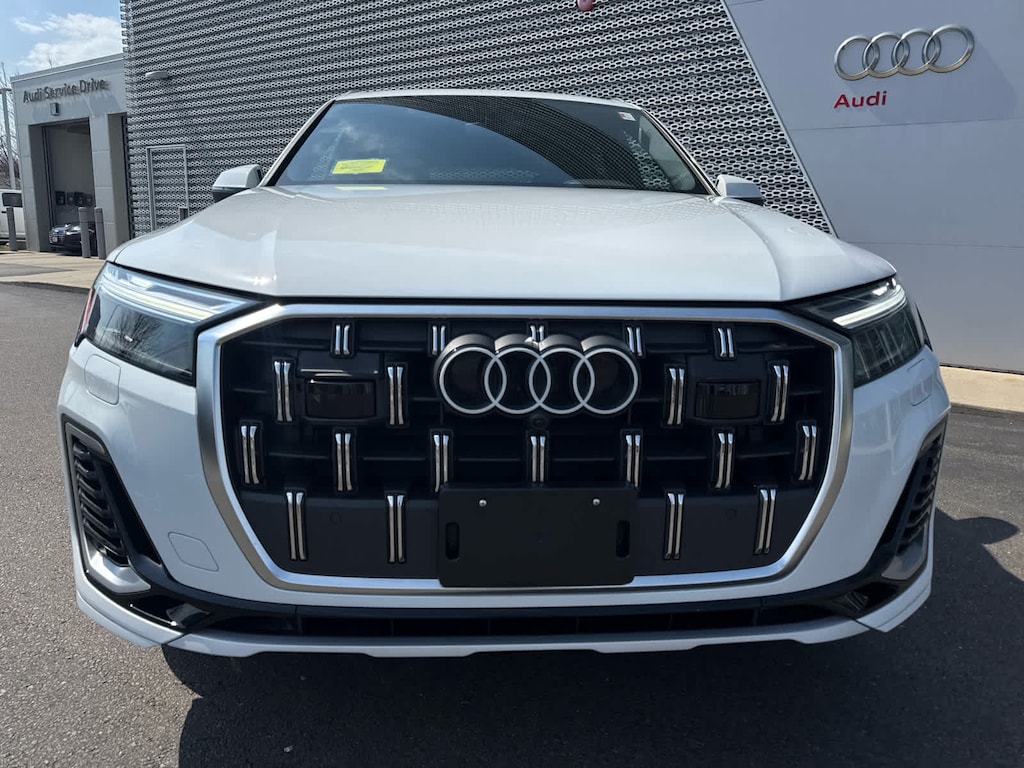 Used 2025 Audi Q7 Premium Plus SUV