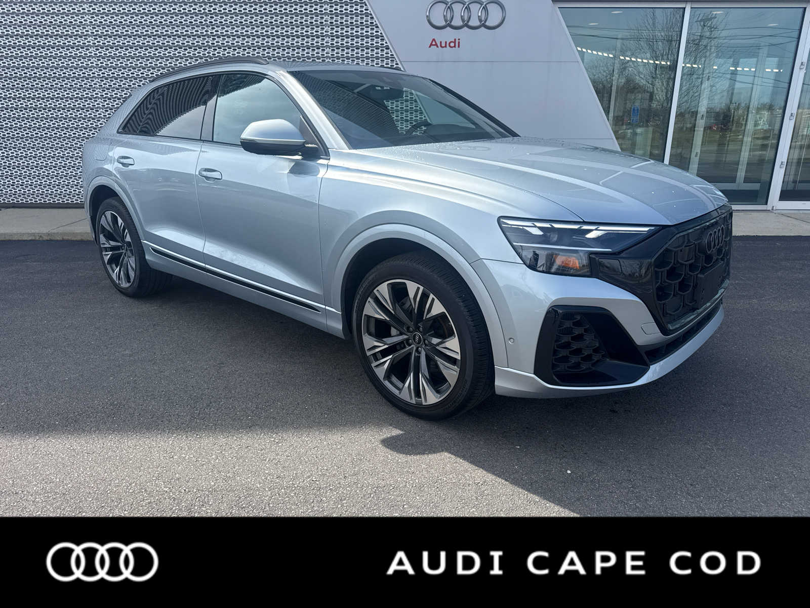 2025 Audi Q8