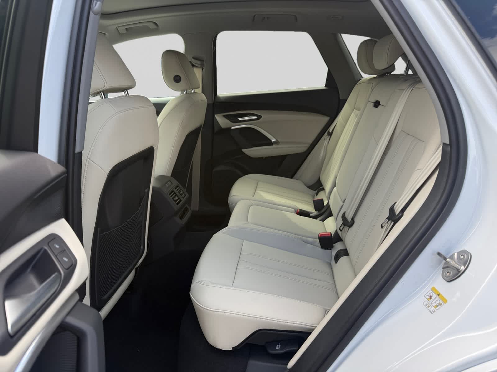2026 Audi Q5 Premium - Photo 15