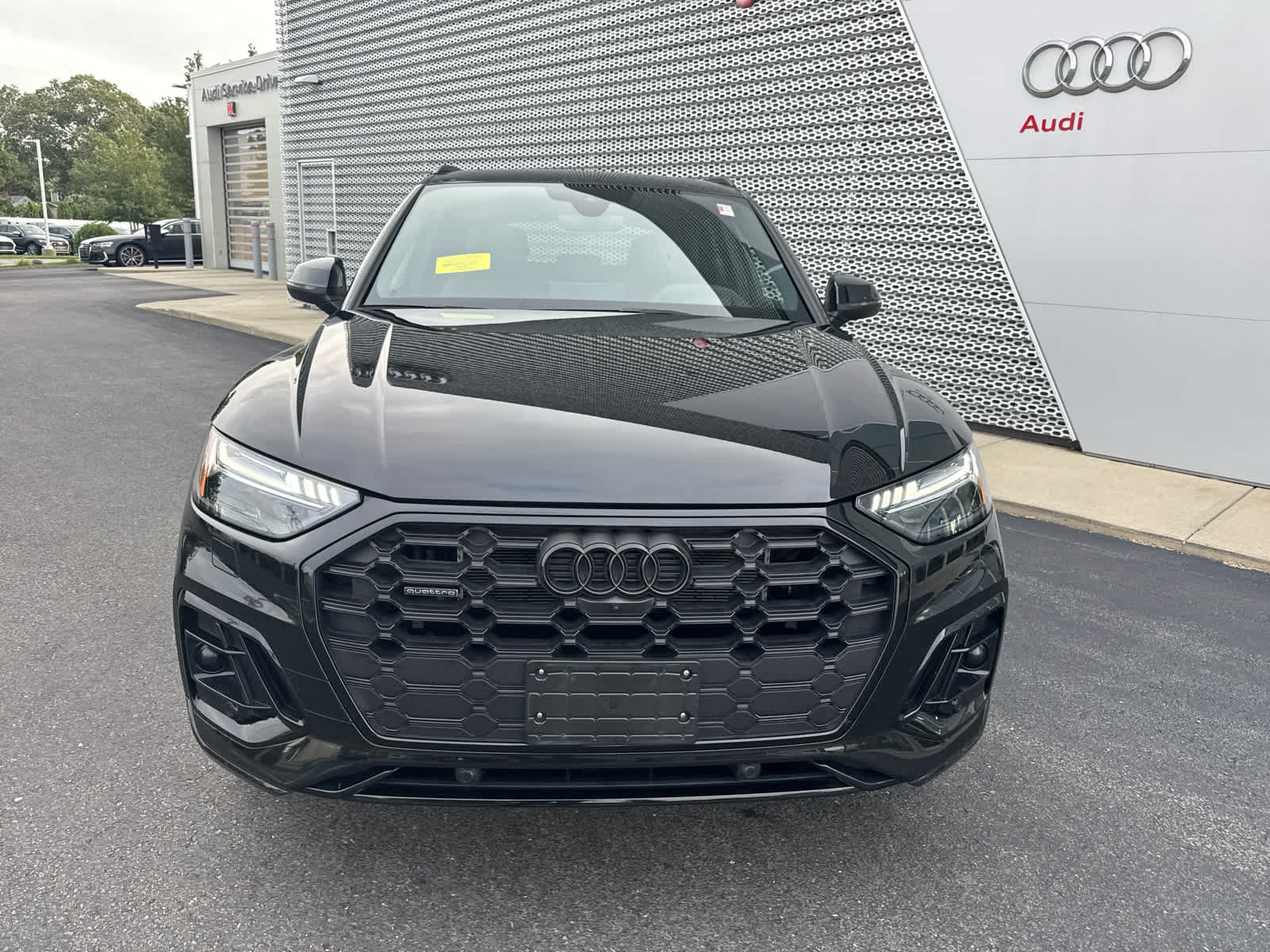 2024 Audi Q5 S line Premium Prestige photo 2