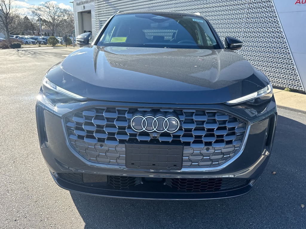 New 2025 Audi Q5 Premium Plus SUV