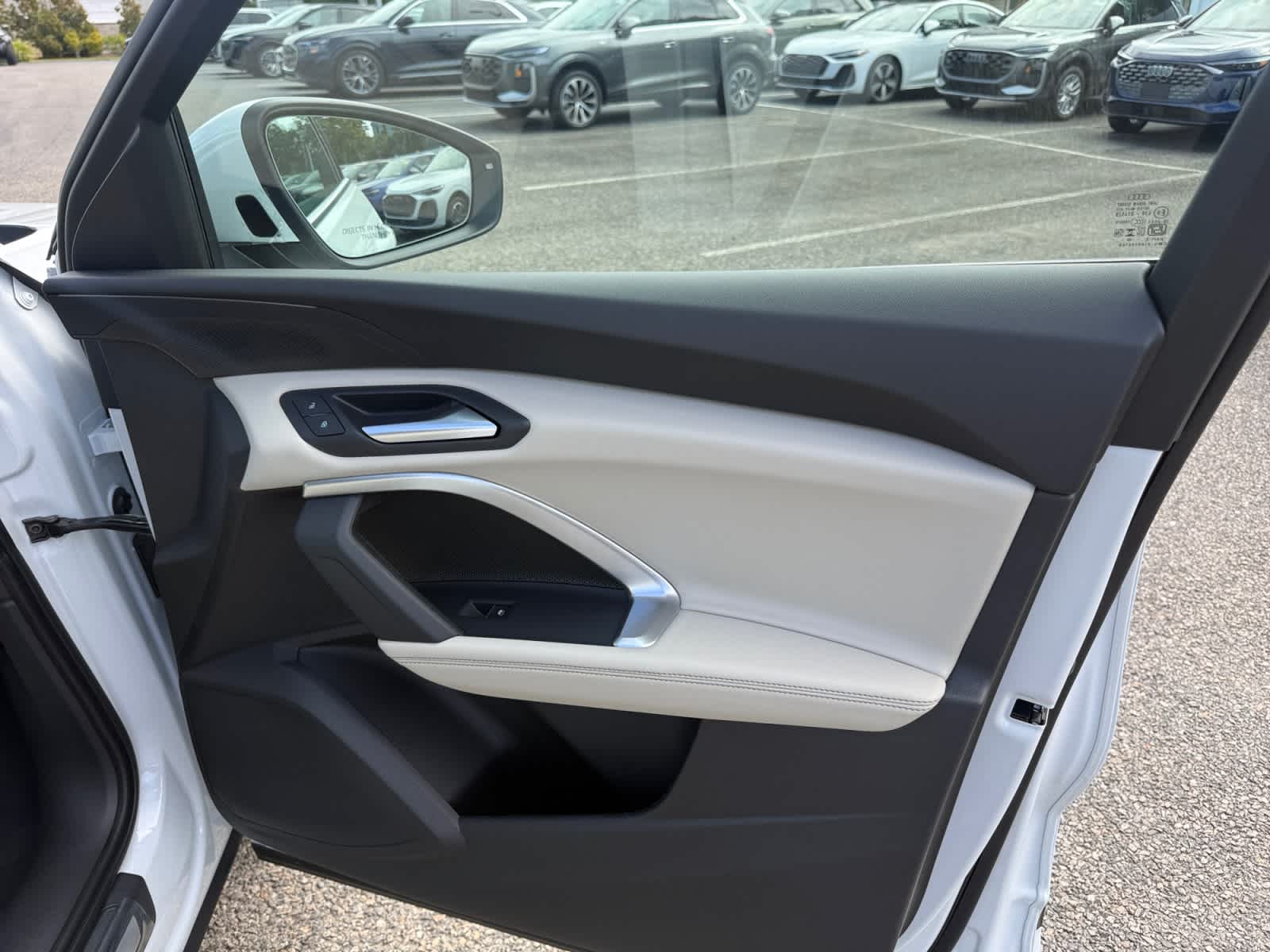 2026 Audi Q5 Premium - Photo 17