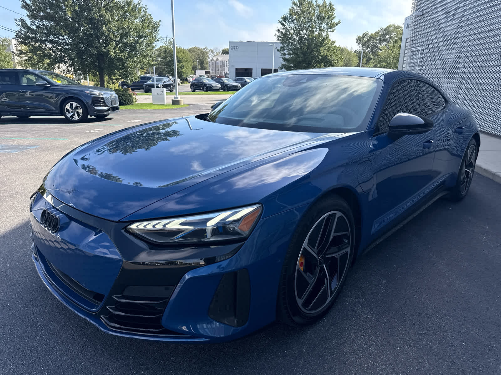 2024 Audi RS e-tron GT Base photo 4