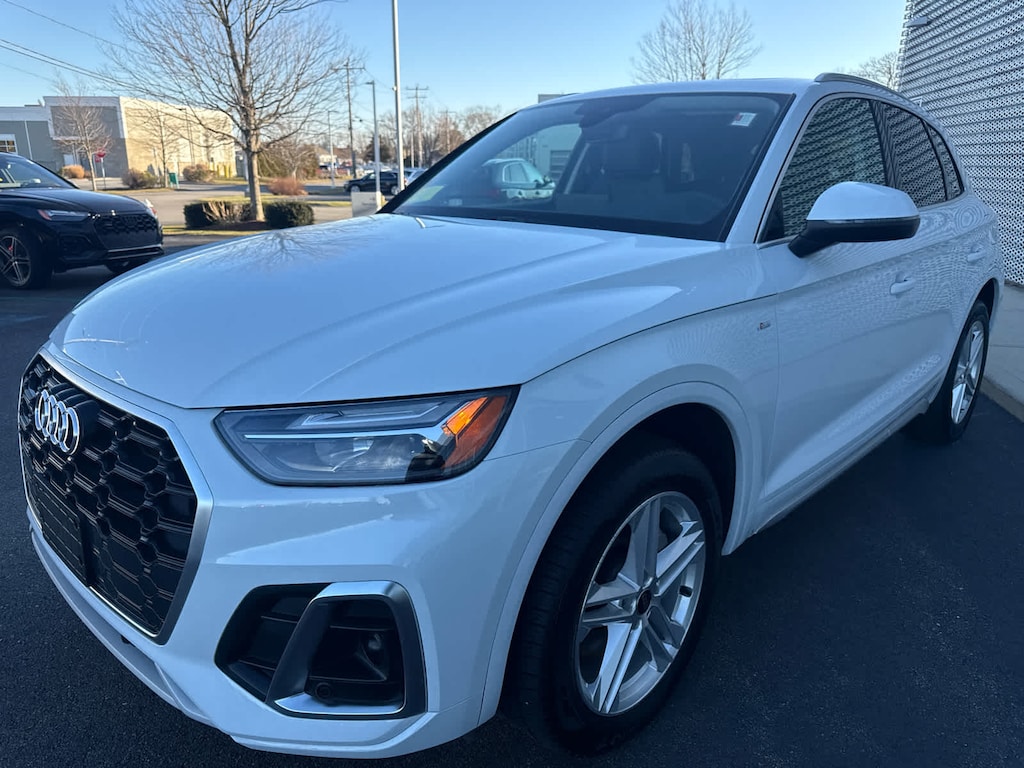 Used 2024 Audi Q5 e S Line Premium SUV