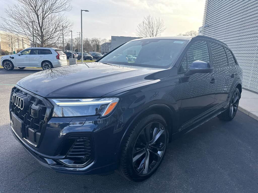 New 2026 Audi Q7 Premium Plus SUV