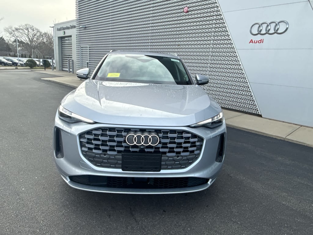 New 2025 Audi Q5 Prestige SUV