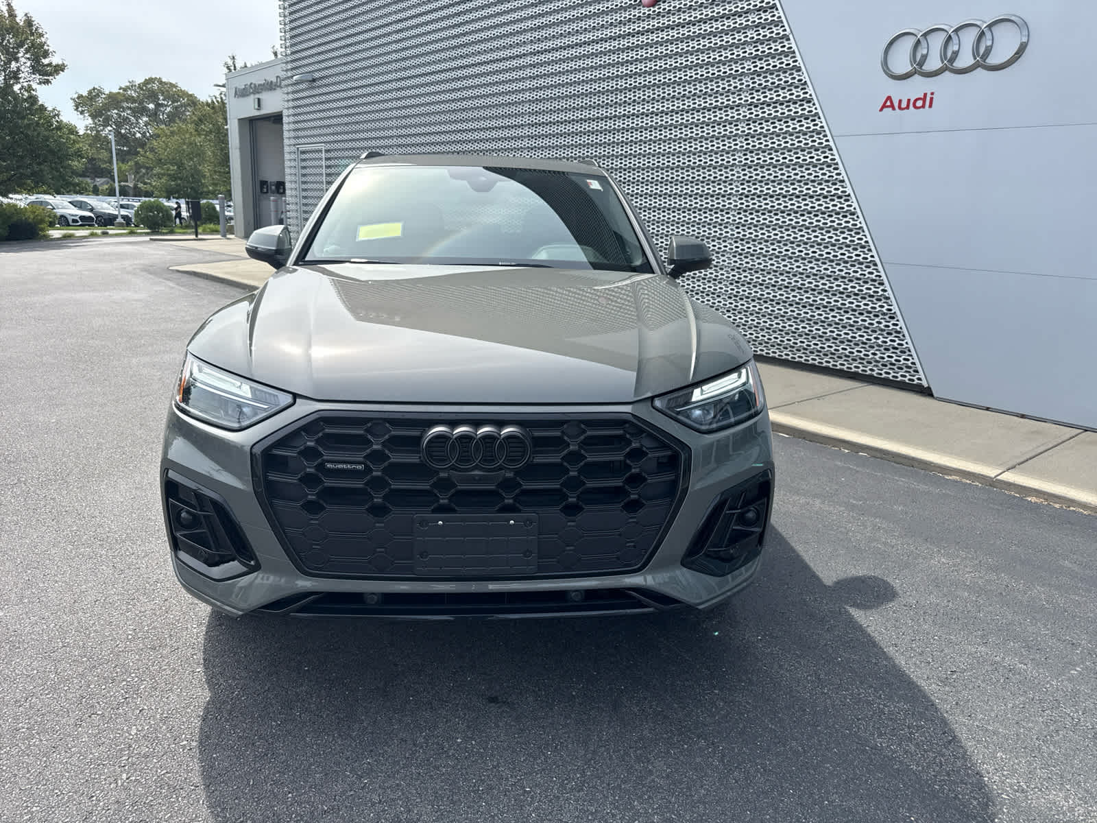 2025 Audi Q5 S line Premium Plus photo 3