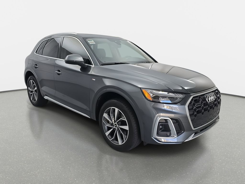 2023 Audi Q5 45 S line Prestige photo 3