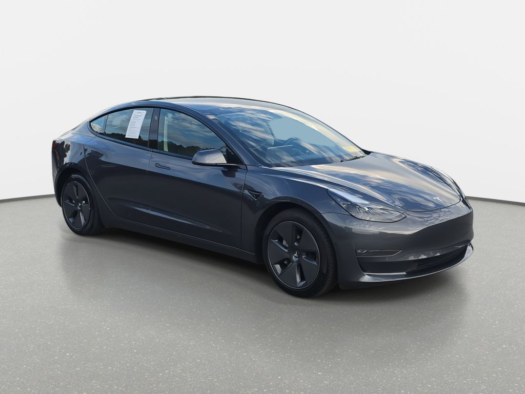 2022 Tesla Model 3 Long Range photo 3