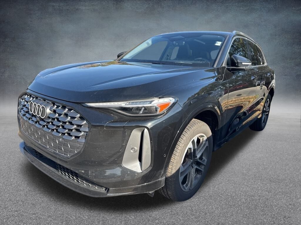 Used 2025 Audi Q5 2.0T Premium Plus SUV