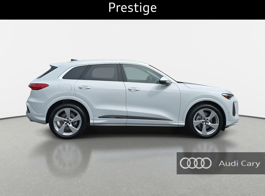 2025 Audi Q5 2.0T Prestige photo 4