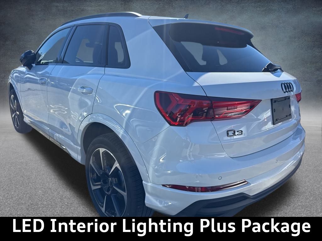2025 Audi Q3 S line Premium Plus photo 2