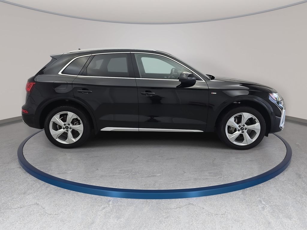 Used 2024 Audi Q5 45 S Line Prestige SUV