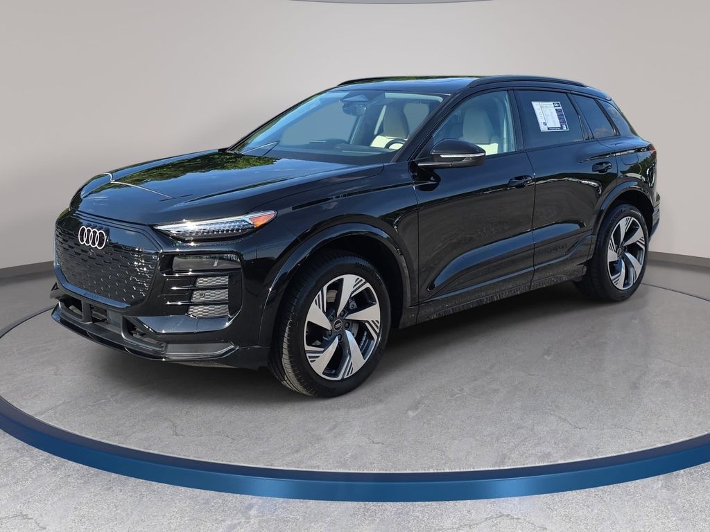 2025 Audi Q6 e-tron Premium Plus quattro's photo