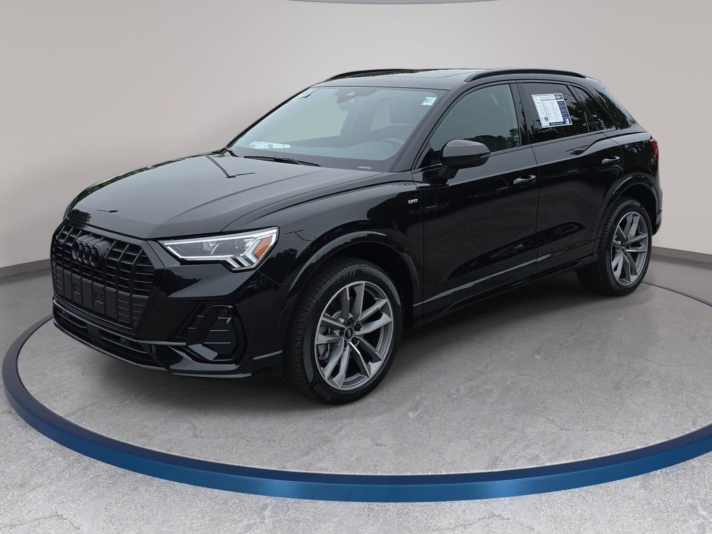 2025 Audi Q3 45 TFSI S Line Premium quattro's photo